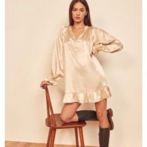 Reformation Lyra Dress NWT size XS silk almond